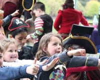 #lollylollipop #kidspartybristol #magicshow